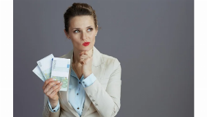 Perché molte giovani donne aspettano prima di investire