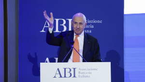 Patuelli (ABI): Solidità delle banche cruciale per affrontare le incertezze internazionali e promuovere la crescita